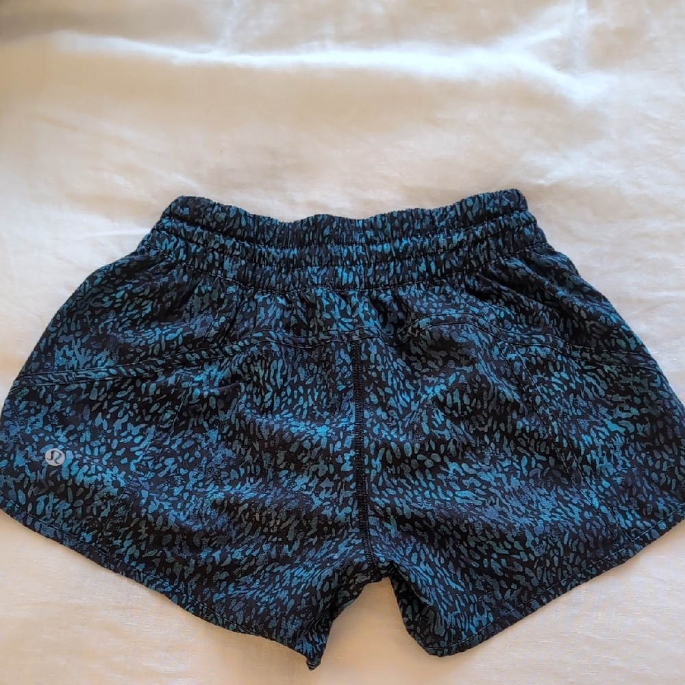 lululemon Tracker Short V size 4 (no tag)